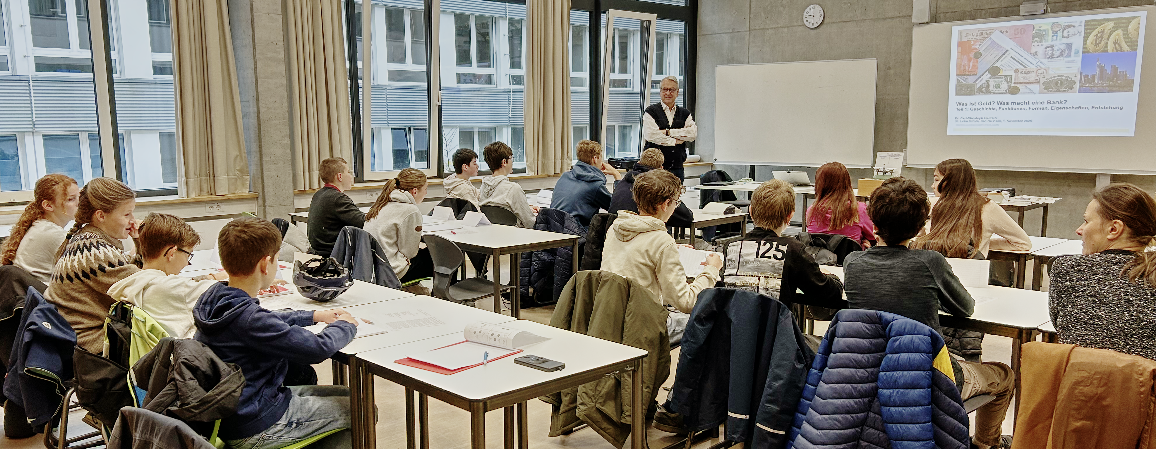 Was ist Geld? Was macht eine Bank? – Warum Bares Wahres ist und Bitcoin nicht